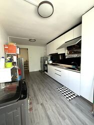 Blk 208 Jurong East Street 21 (Jurong East), HDB 4 Rooms #536878731